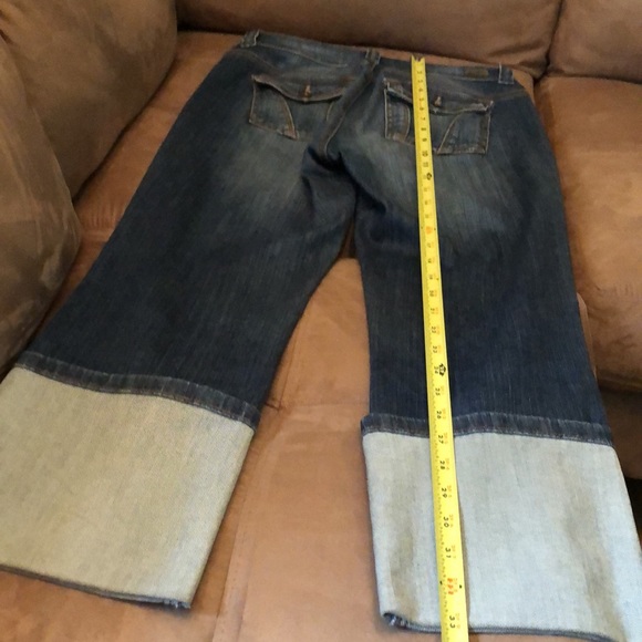 DKNY JEANS CLAM DIGGER DESIGN - Picture 4 of 8